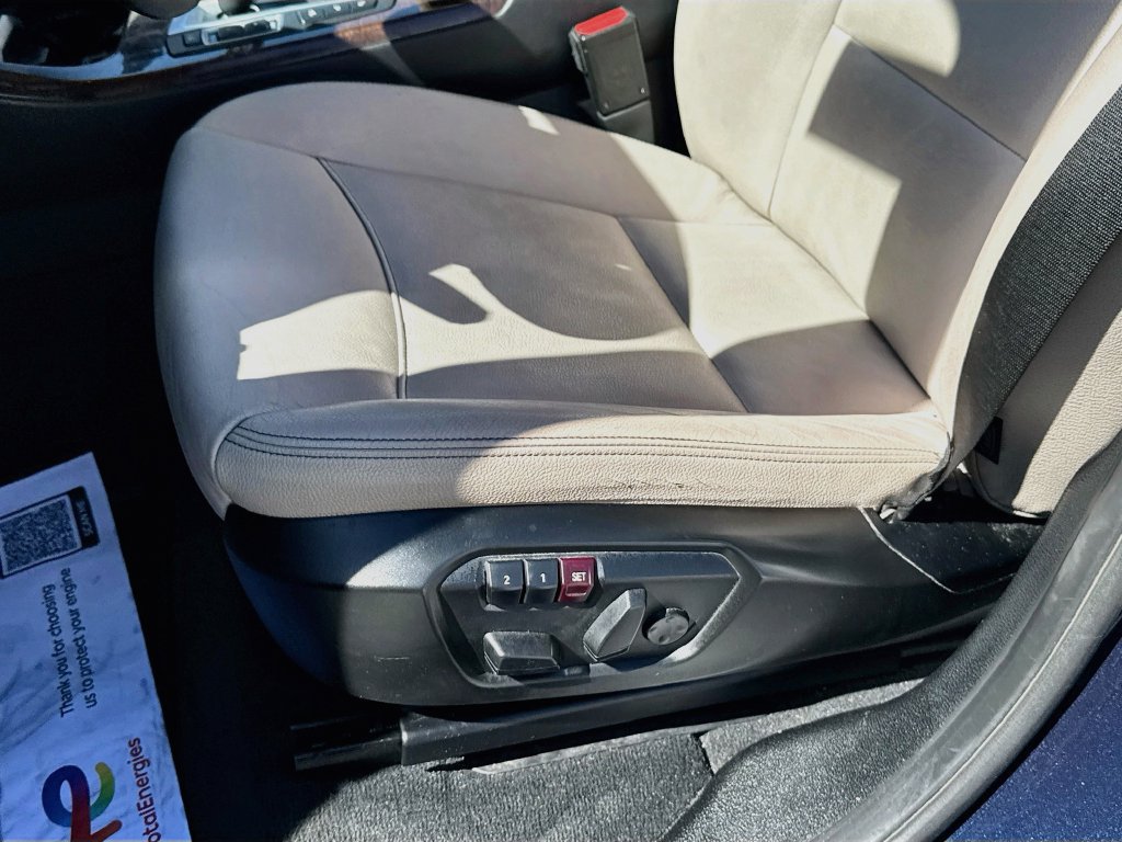 Used 2017 BMW X3 xDrive28i AWD/4WD image 19