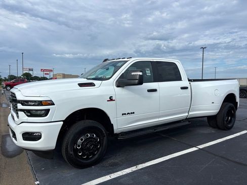 New 2026 RAM 3500 Big Horn AWD/4WD image 1