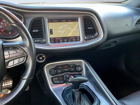 Used 2021 Dodge Challenger SXT w/ Plus Package image 6