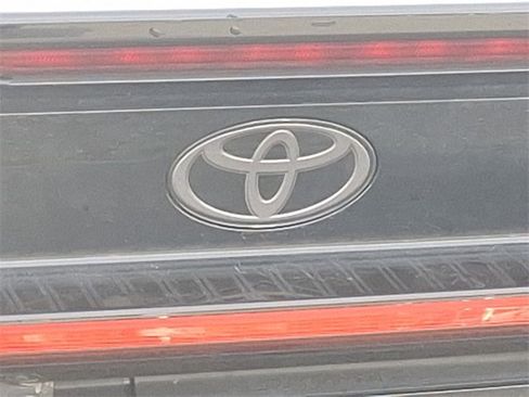 Certified 2025 Toyota Prius LE image 29