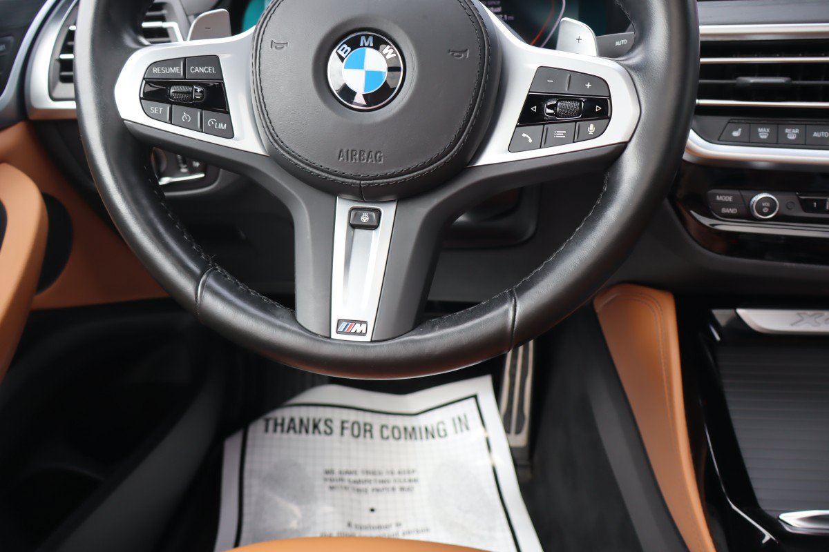 Used 2024 BMW X4 xDrive30i w/ Premium Package AWD/4WD image 17