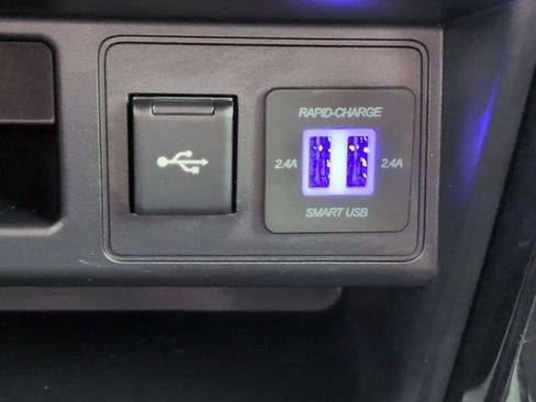 Used 2022 Toyota 4Runner TRD Off-Road Premium image 24