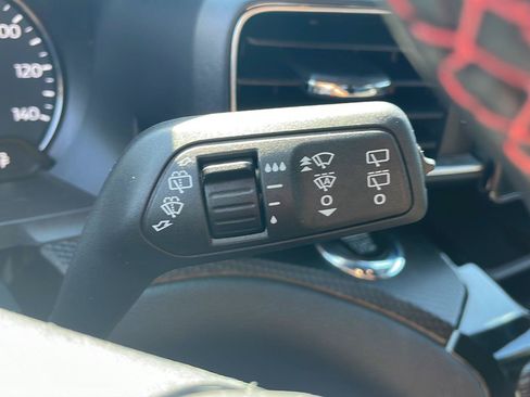 Used 2023 Ford Explorer ST-Line w/ Class IV Trailer Tow Package AWD/4WD image 18