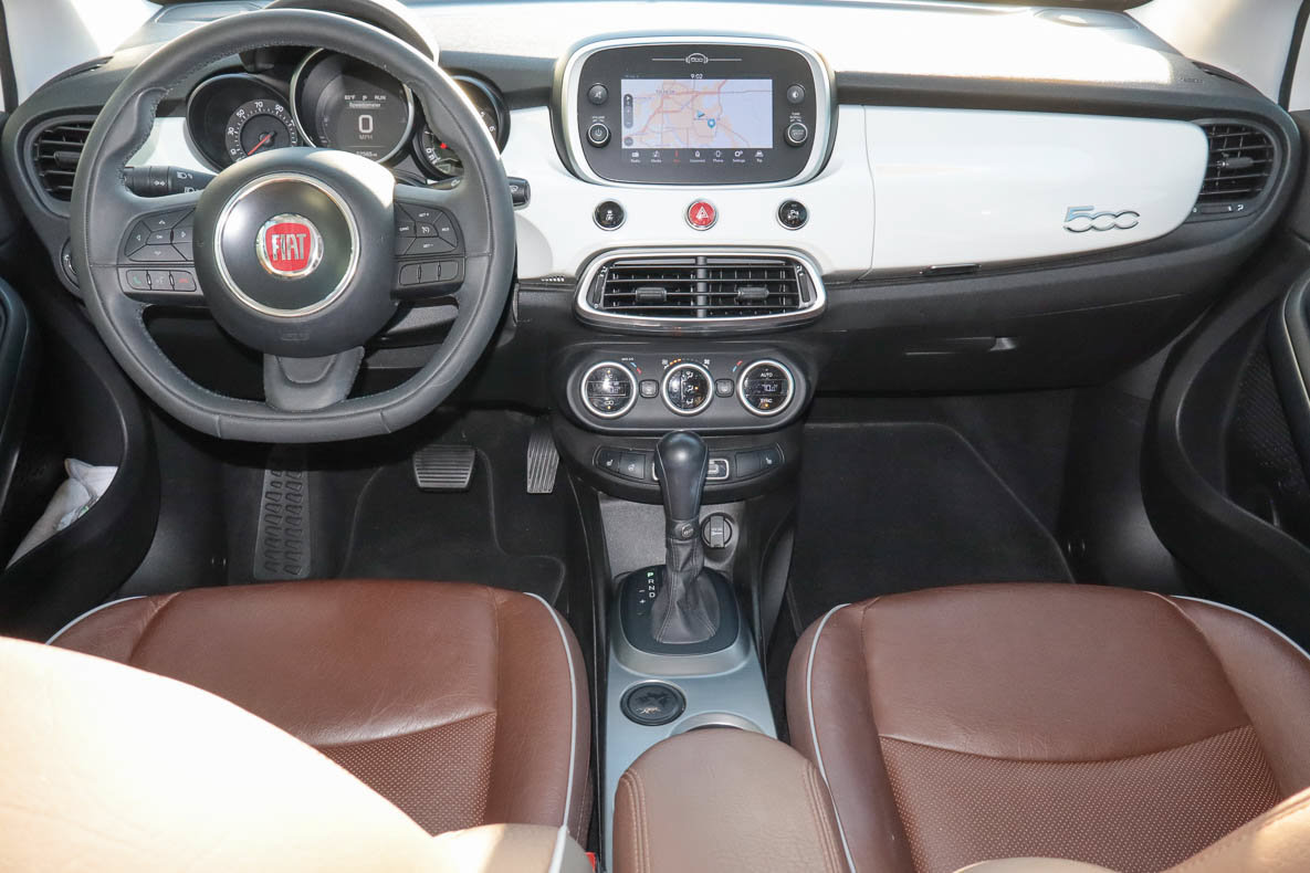Used 2018 FIAT 500X Lounge w/ Advanced Safety Package FWD image 9