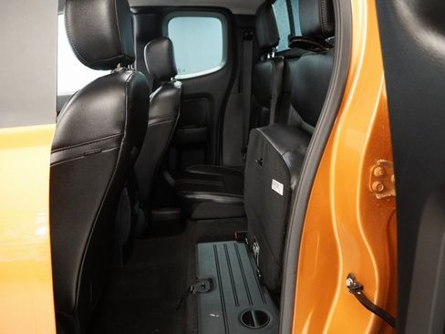 Used 2020 Ford Ranger Lariat w/ Equipment Group 501A Mid image 25