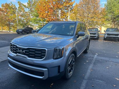 New 2025 Kia Telluride S