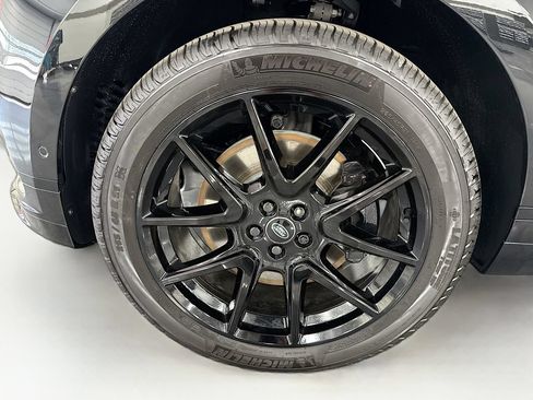 Used 2026 Land Rover Range Rover Velar Dynamic SE AWD/4WD image 30