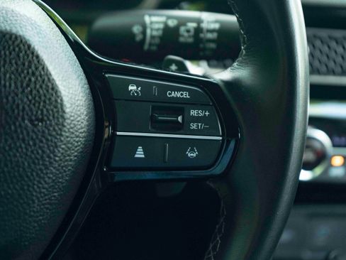 Used 2025 Honda Civic Sport image 21