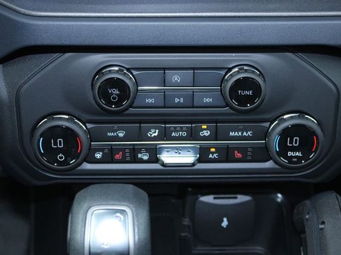 New 2026 Ford Bronco Badlands AWD/4WD image 27