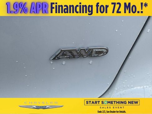 New 2026 Chrysler Pacifica Select image 28