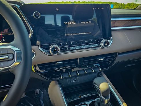 New 2026 GMC Canyon Denali AWD/4WD image 23