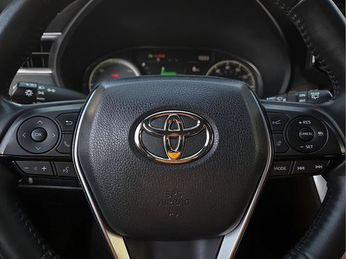 Used 2021 Toyota Venza XLE AWD/4WD image 20