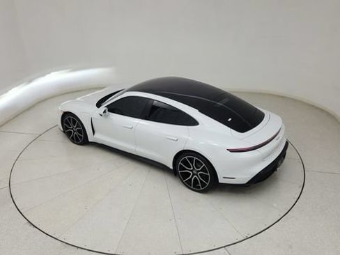 Used 2023 Porsche Taycan w/ Premium Package RWD image 25