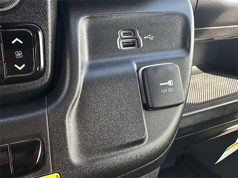 Used 2024 RAM ProMaster 3500 image 25