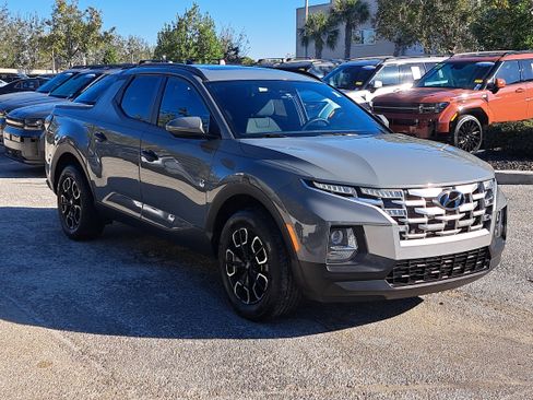 Certified 2023 Hyundai Santa Cruz SEL w/ Activity Package image 2