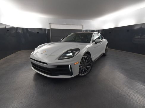 New 2025 Porsche Panamera 4 AWD/4WD image 41