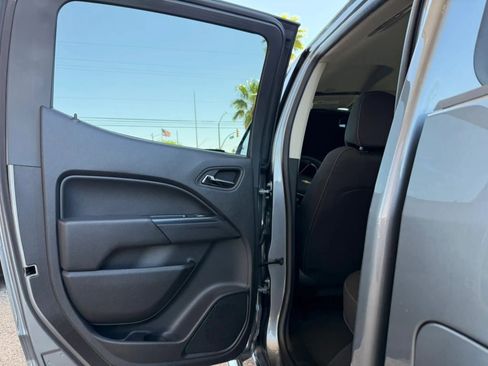 Used 2021 Chevrolet Colorado LT w/ LT Convenience Package image 34