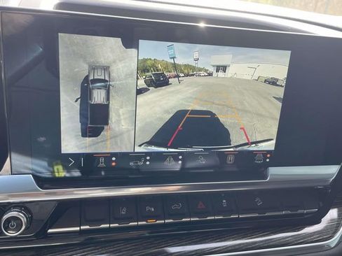 Certified 2025 GMC Sierra 2500 SLE w/ SLE Value Package; image 22