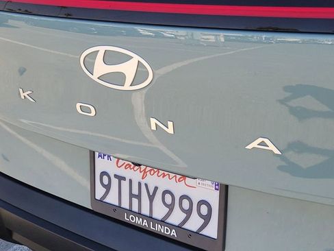 Used 2025 Hyundai Kona SEL FWD image 27