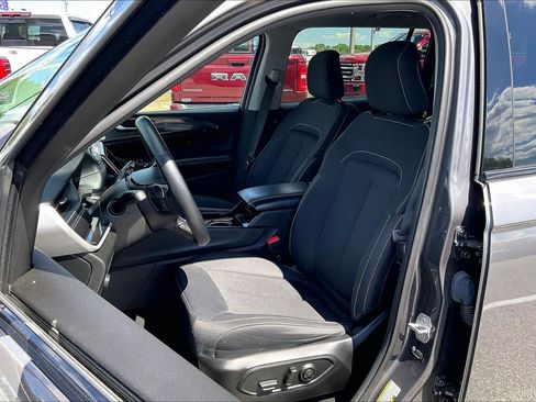 Used 2022 Jeep Grand Cherokee L Laredo w/ Luxury Tech Group I RWD image 23