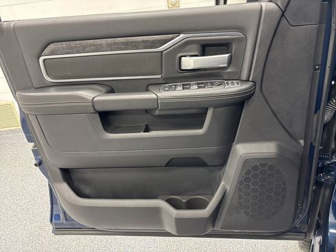 Used 2024 RAM 2500 Big Horn w/ Bed Utility Group image 27