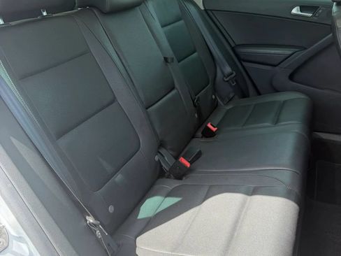 Used 2016 Volkswagen Tiguan SE FWD image 22