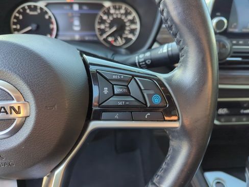 Used 2019 Nissan Altima 2.5 SL AWD/4WD image 14