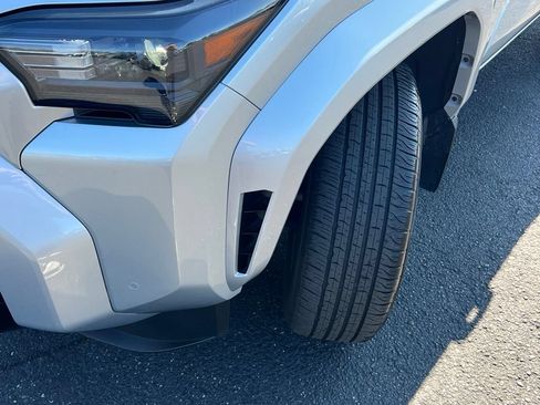 Used 2025 Toyota 4Runner TRD Sport Premium AWD/4WD image 3