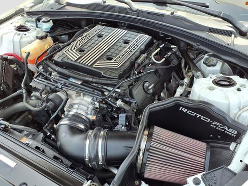 Used 2021 Chevrolet Camaro ZL1 image 40