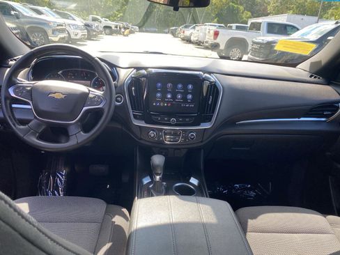 Used 2023 Chevrolet Traverse LT w/ LPO, Floor Liner Package image 18