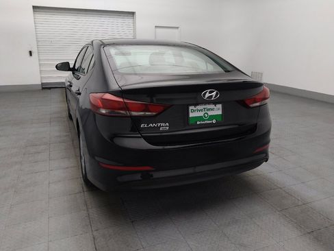 Used 2018 Hyundai Elantra SE FWD image 6
