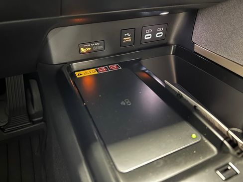 New 2026 Toyota Camry LE FWD image 28