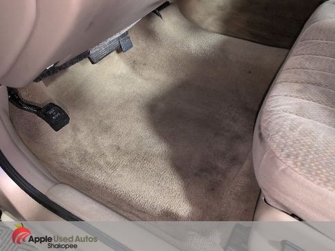 Used 2004 Buick Century Custom image 12