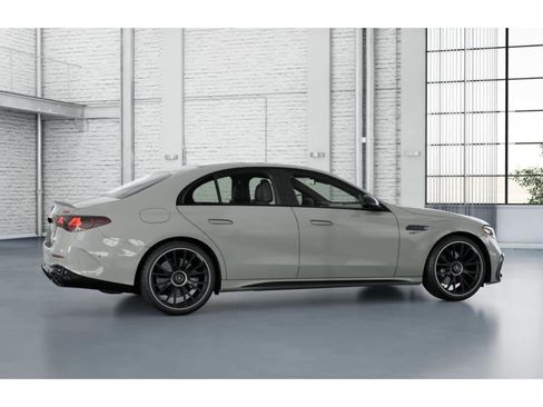 New 2026 Mercedes-Benz E 53 AMG e 4MATIC Sedan image 17