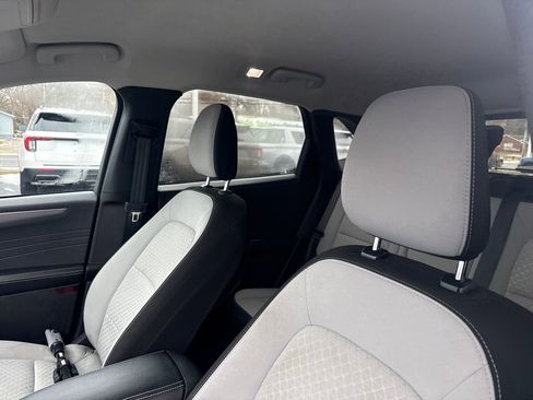 Used 2023 Ford Escape Active image 23