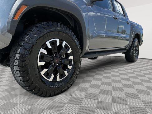 Used 2023 Nissan Frontier PRO-4X w/ Pro Convenience Package AWD/4WD image 6