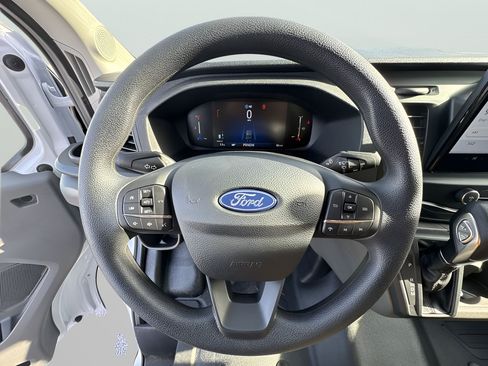 New 2026 Ford Transit 250 148 Medium Roof RWD image 3