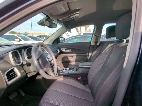 Used 2017 Chevrolet Equinox LS w/ LPO, Protection Package FWD image 6