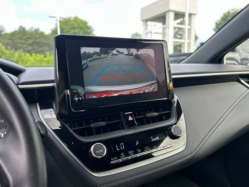 Used 2025 Toyota Corolla SE FWD image 24