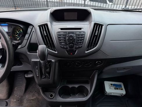 Used 2019 Ford Transit 350 XL image 26