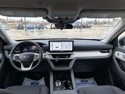 New 2026 Ford Explorer Active AWD/4WD image 17