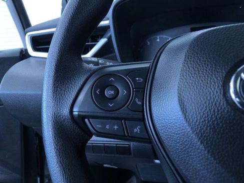 Certified 2025 Toyota Corolla LE image 25