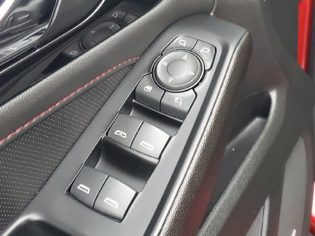 Used 2023 Chevrolet Traverse RS FWD image 25
