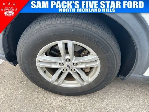 Used 2021 Ford Explorer XLT w/ Equipment Group 202A RWD image 8
