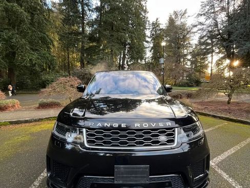 Used 2020 Land Rover Range Rover Sport HSE image 1