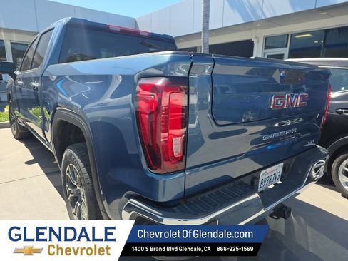 Used 2024 GMC Sierra 1500 SLT RWD image 3