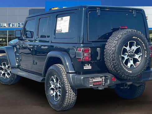 Used 2021 Jeep Wrangler Unlimited Sahara AWD/4WD image 4