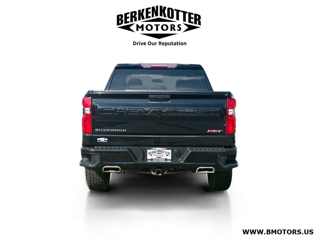 Used 2021 Chevrolet Silverado 1500 RST AWD/4WD image 4