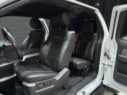 Used 2014 Ford F150 Raptor w/ Equipment Group 801A Luxury image 44