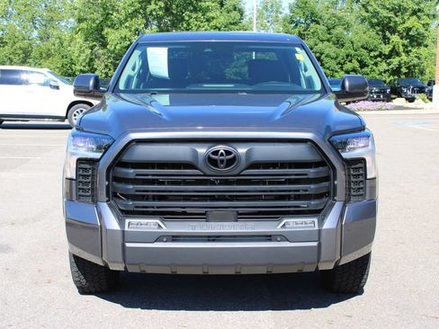 Used 2023 Toyota Tundra SR5 w/ SR5 Convenience Package AWD/4WD image 7